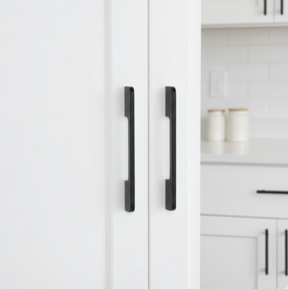 6801-192_(Black) Cabinet Handle